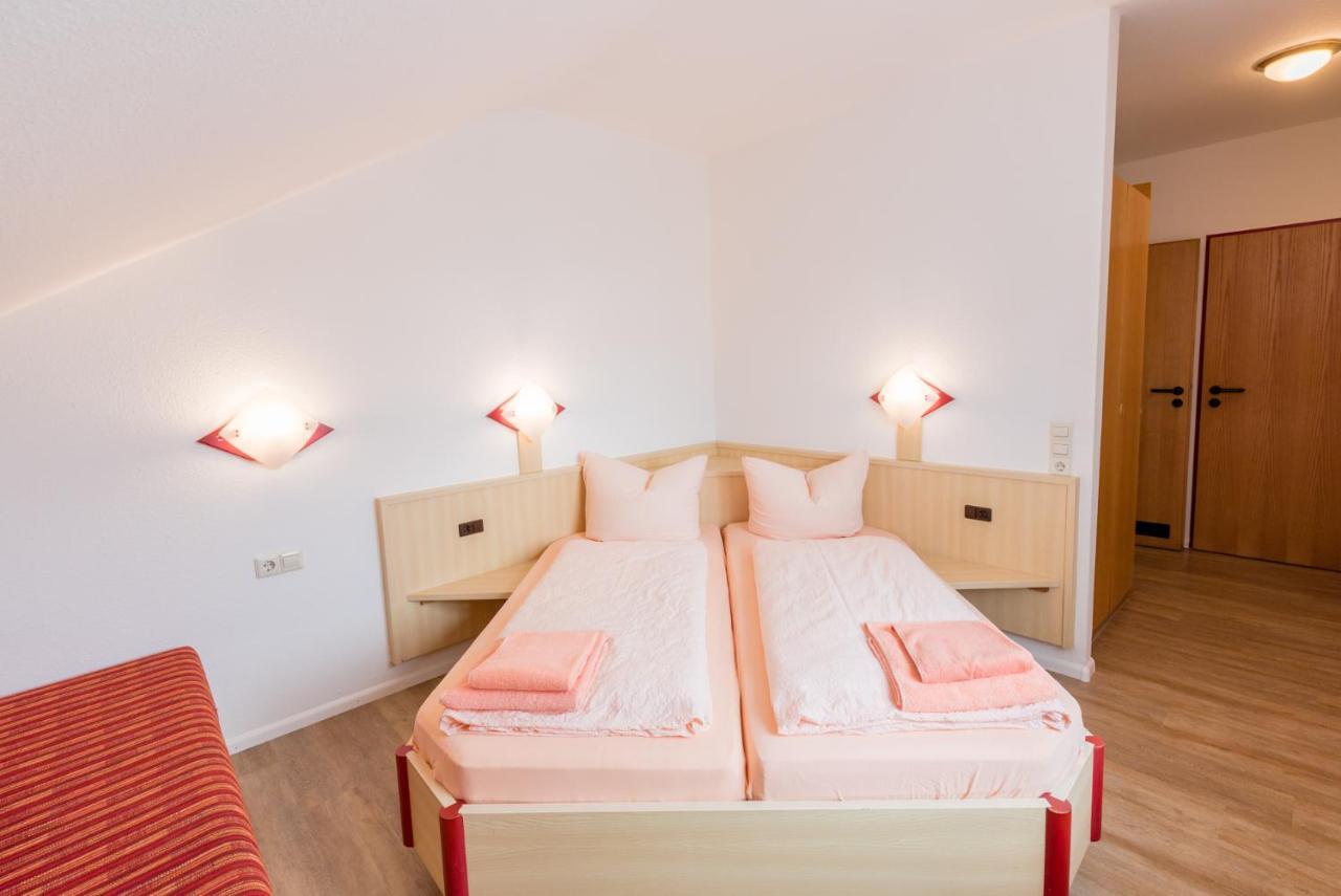 Hotel Restaurant Fallerhof Bad Krozingen Bagian luar foto