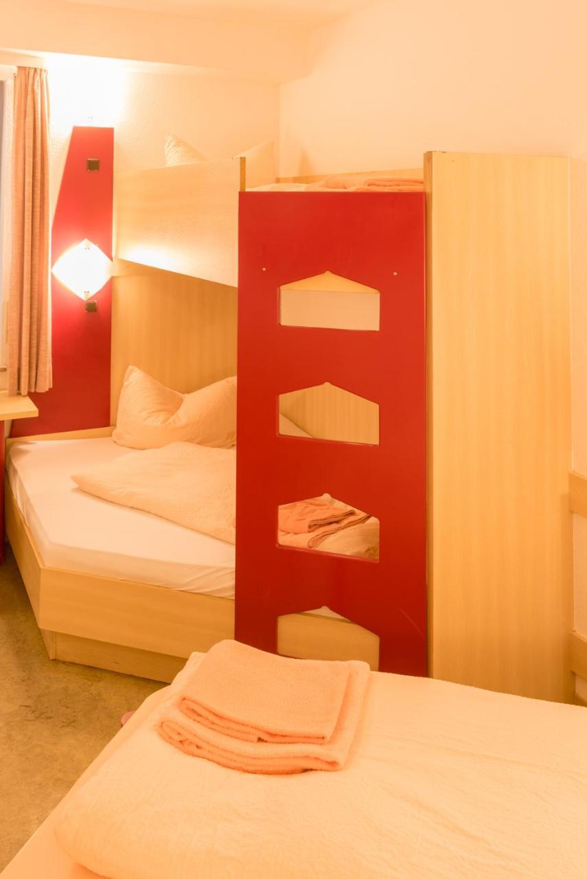Hotel Restaurant Fallerhof Bad Krozingen Bagian luar foto